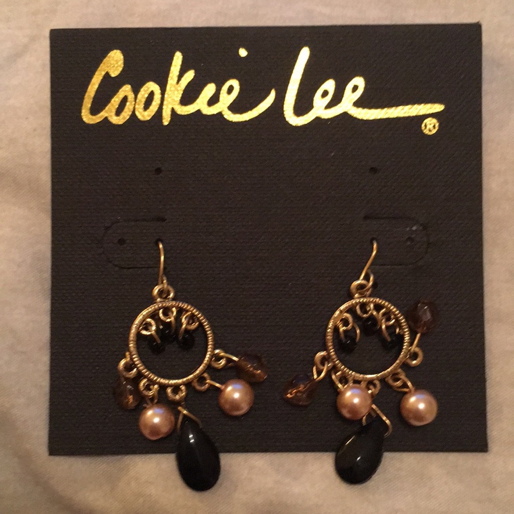 Glass Pearl Earrings